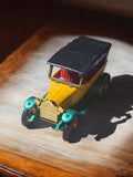 Voiture miniature Gama Fiat 1911 métal jaune vert capote noire vintage