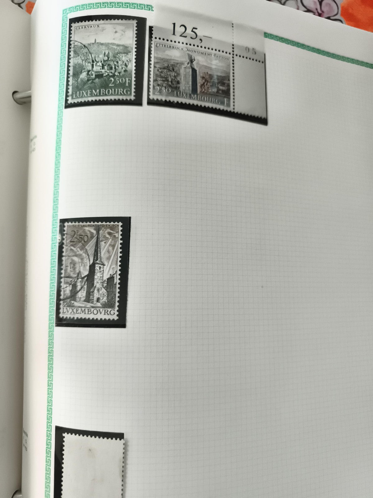 Timbres Luxembourg 2,50F monuments Ettelbruck Echternach philatélie