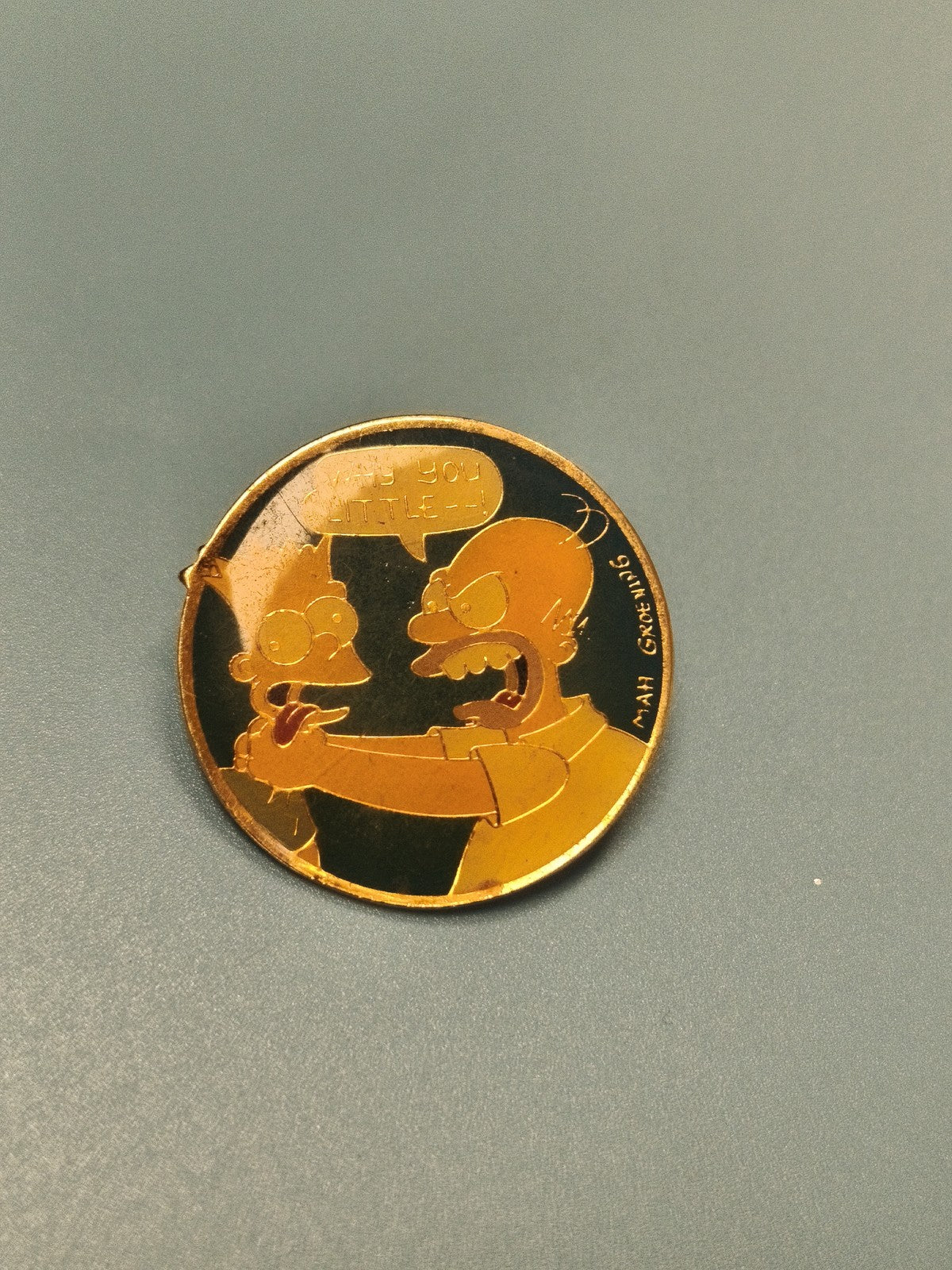 Vintage pin's Les Simpsons rond doré, Homer et Bart, collection animation