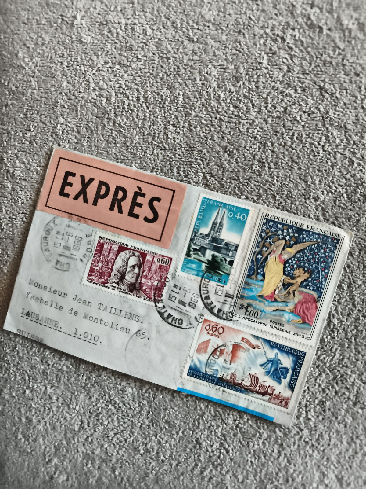 Lettre affranchie timbres France exprès, oblitérée, philatélie, décorative