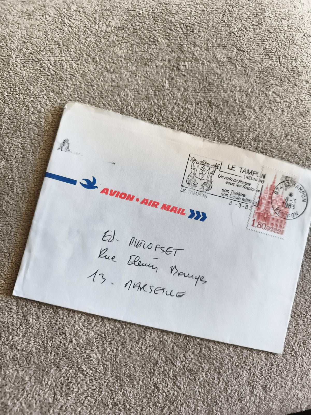 Lettre avion affranchie La Réunion 1984, enveloppe timbre 1.80F, cachet Le Tampo