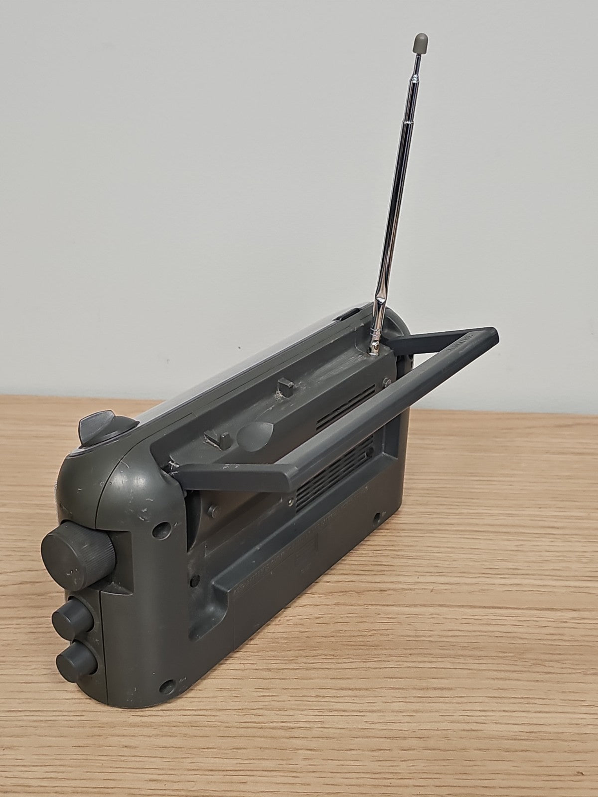 Radio portable LW/ MW/FM Sony ICF-703L