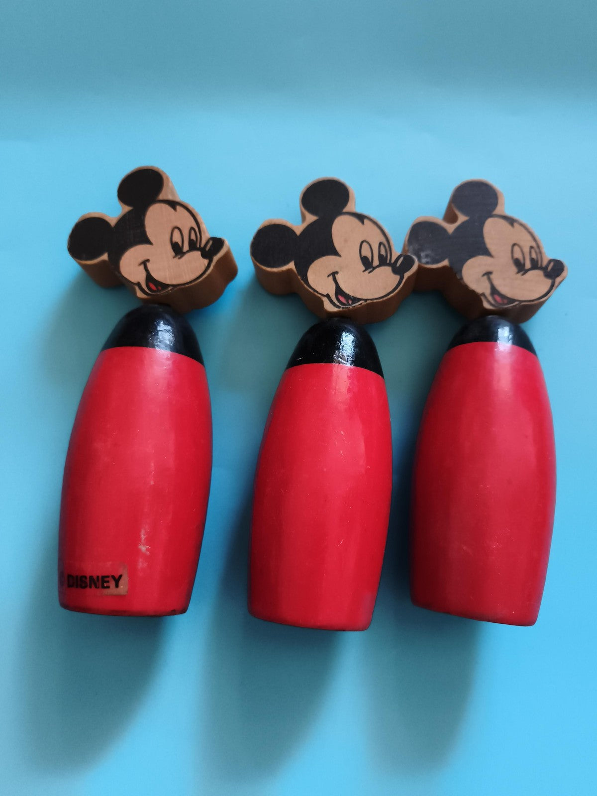 Quilles vintage Mickey Disney ancien, bois peint, set rétro jouet déco