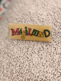 Pin's vintage MAGILAND rectangulaire couleurs pop badge rétro (Ref 5)