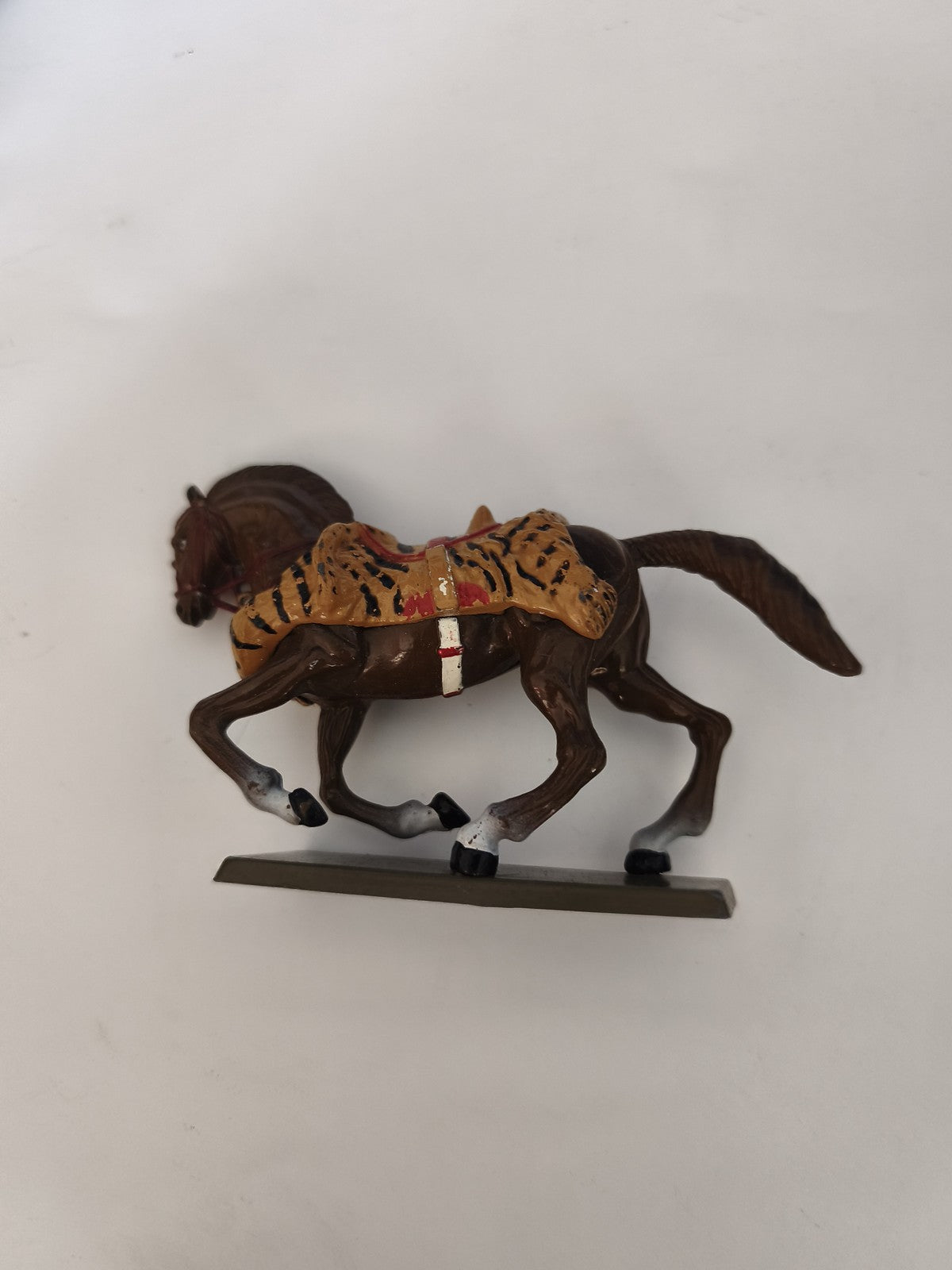 Figurine cheval ancien Starlux rétro, collection vintage, objet de décoration ra