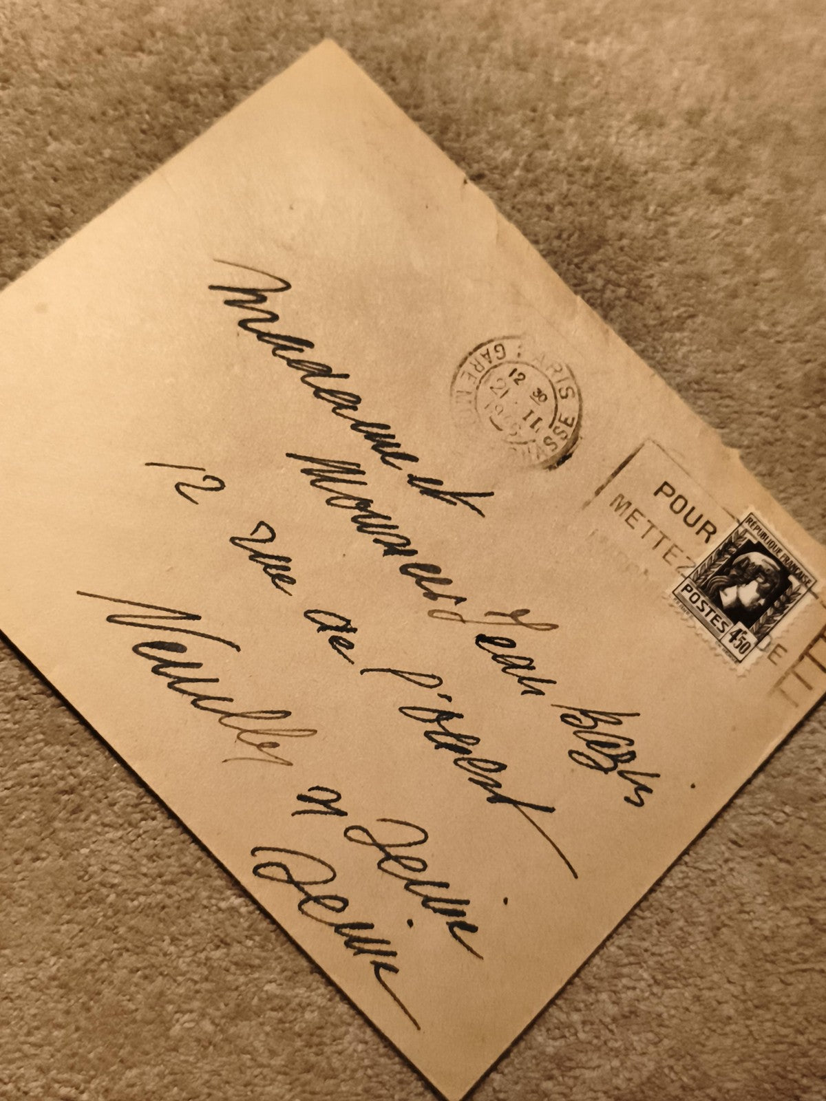 Lettre ancienne timbrée France, Marianne 4,50F, cachet Paris, philatélie (Ref 27