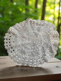Set de table rond crocheté vintage blanc, napperon ancien déco rétro