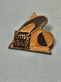 Pin's vintage Aix-en-Provence géométrique bronze et noir collection rétro