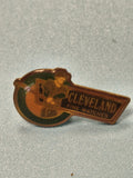 Vintage pin's Cleveland Fine Watches publicitaire ancien collection