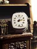 Montre mécanique AVIA vintage Swiss Made 15 jewels cadran blanc ancien