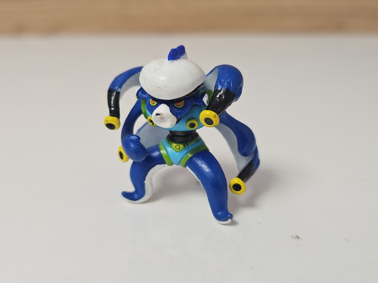 Figurine Heroes Legend Battle Disks Octobot Martomagic d'occasion jeu enfant