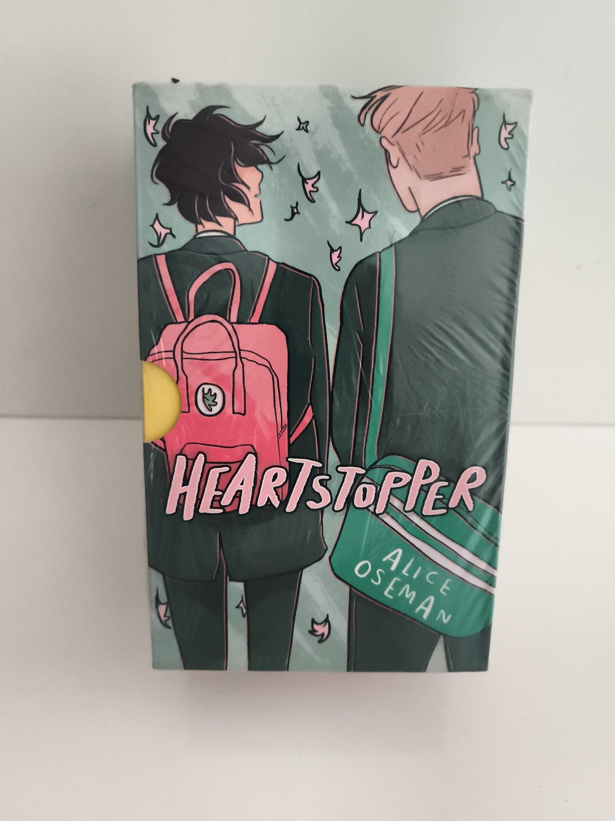 Coffret manga Heartstopper Alice Oseman édition illustrée, comics romance