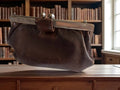 Sacoche ancienne vintage cuir marron, fermoir métal, rétro années 50-60
