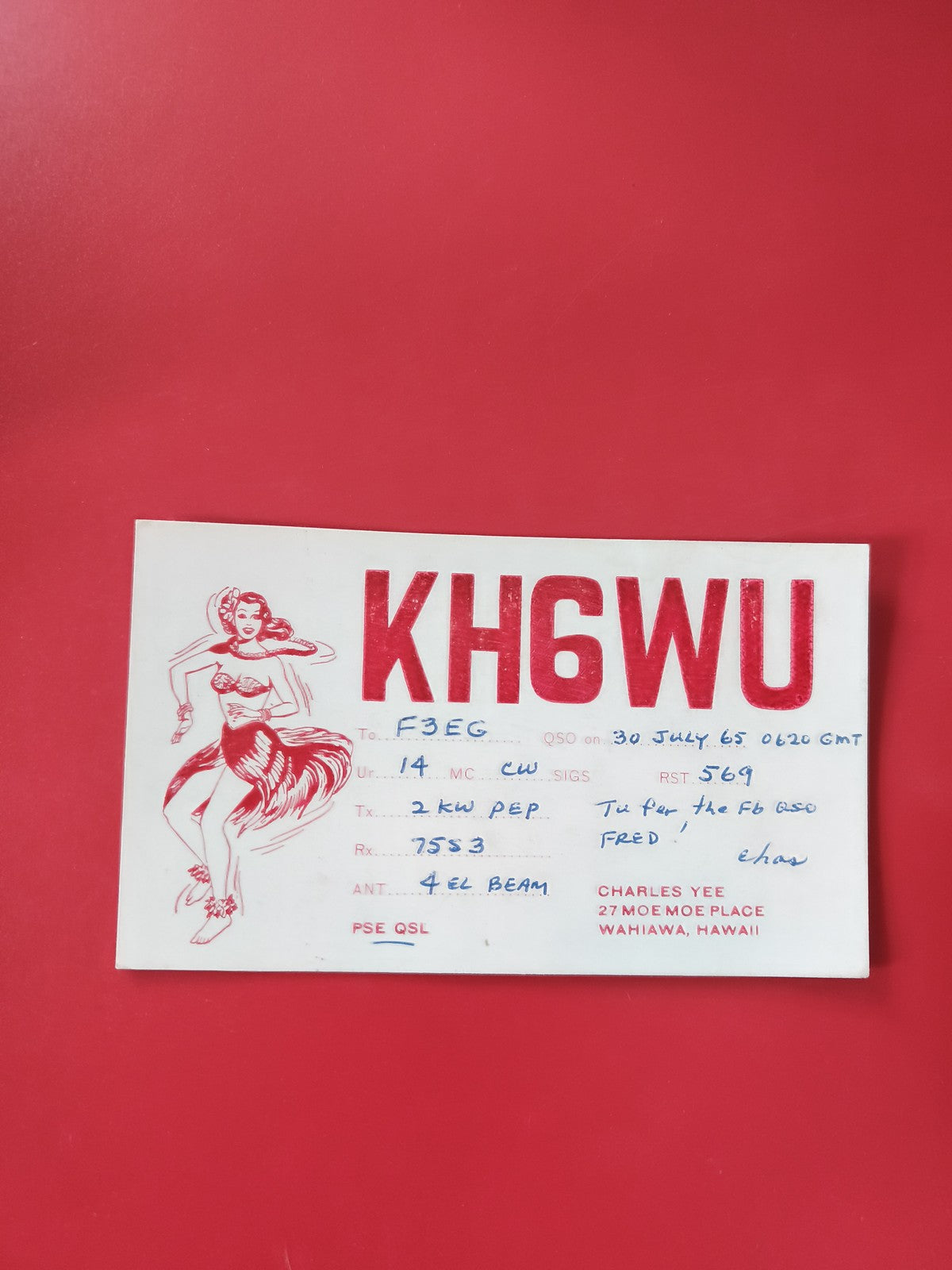Carte radio QSL KH6WU Hawaï, illustration danseuse, call sign rouge, d'occasion