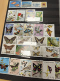 Lot de timbres S. Tomé e Príncipe animaux et nature, motifs papillons et fleurs