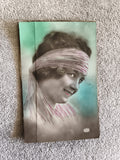 CPA portrait femme SUBAR Paris Art déco colorisée photo ancienne