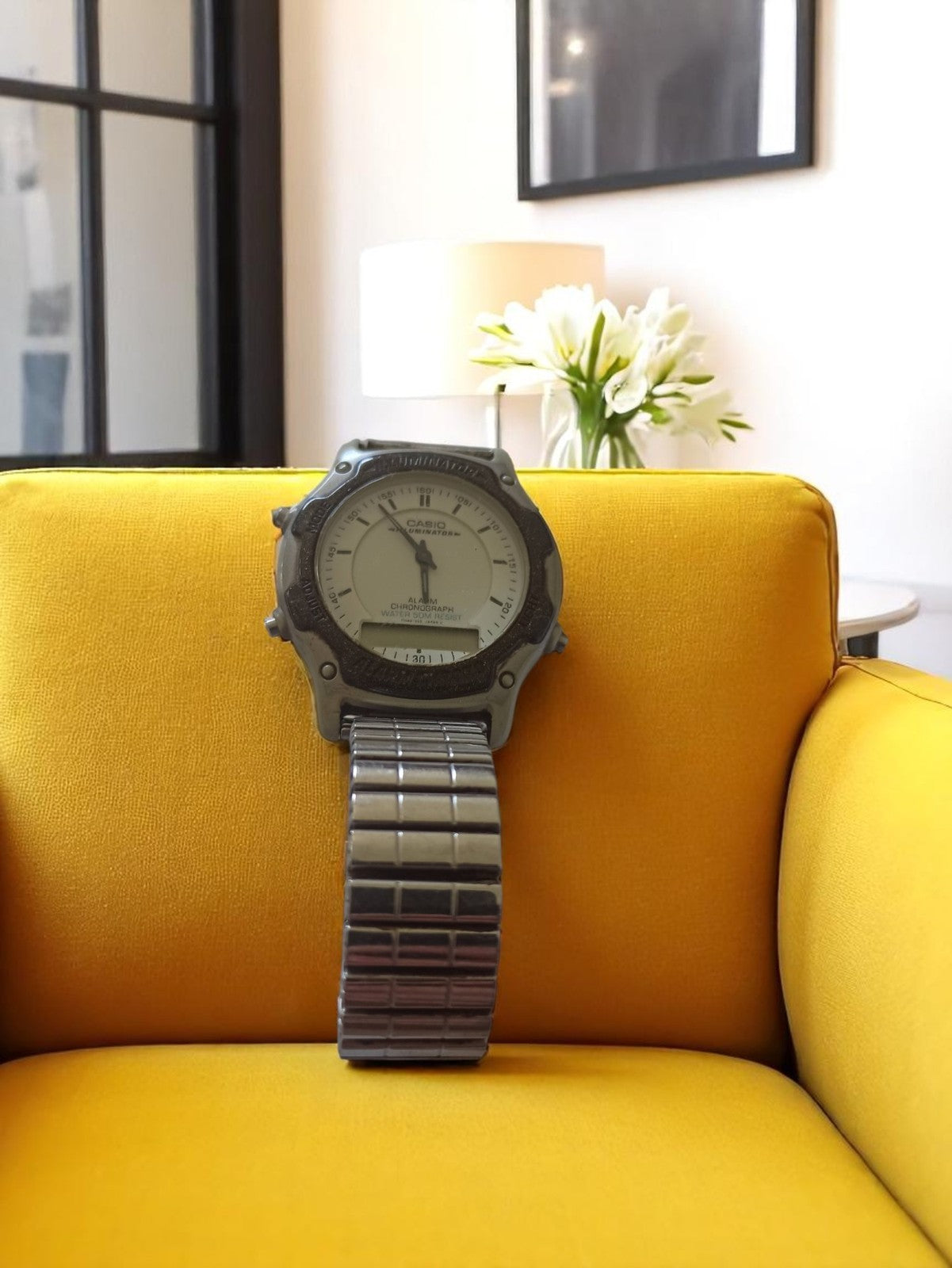 Montre Casio Homme rétro vintage, bracelet métal, Illuminator