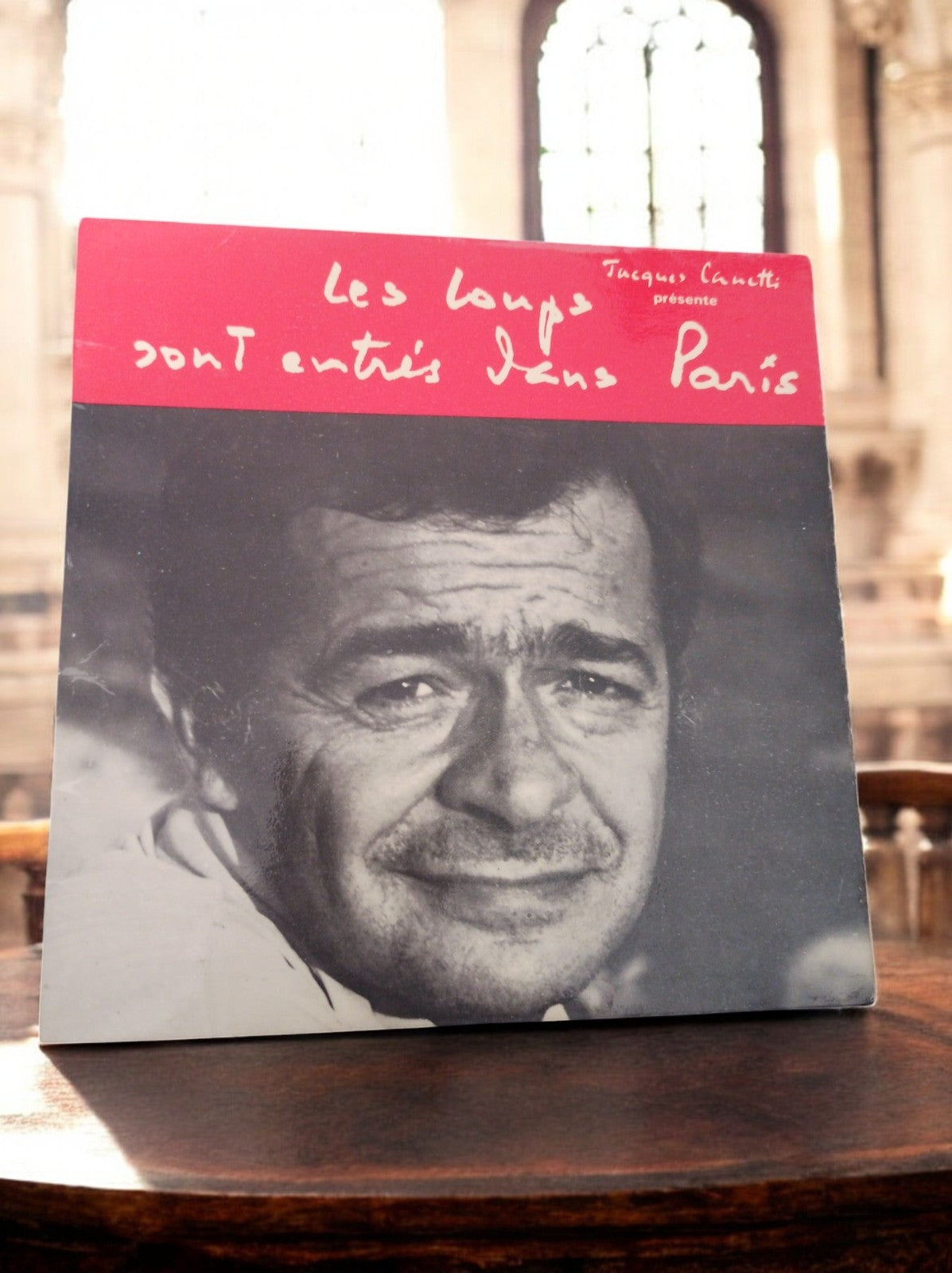 Disque vinyle Serge Reggiani Les loups sont entrés dans Paris chanson française
