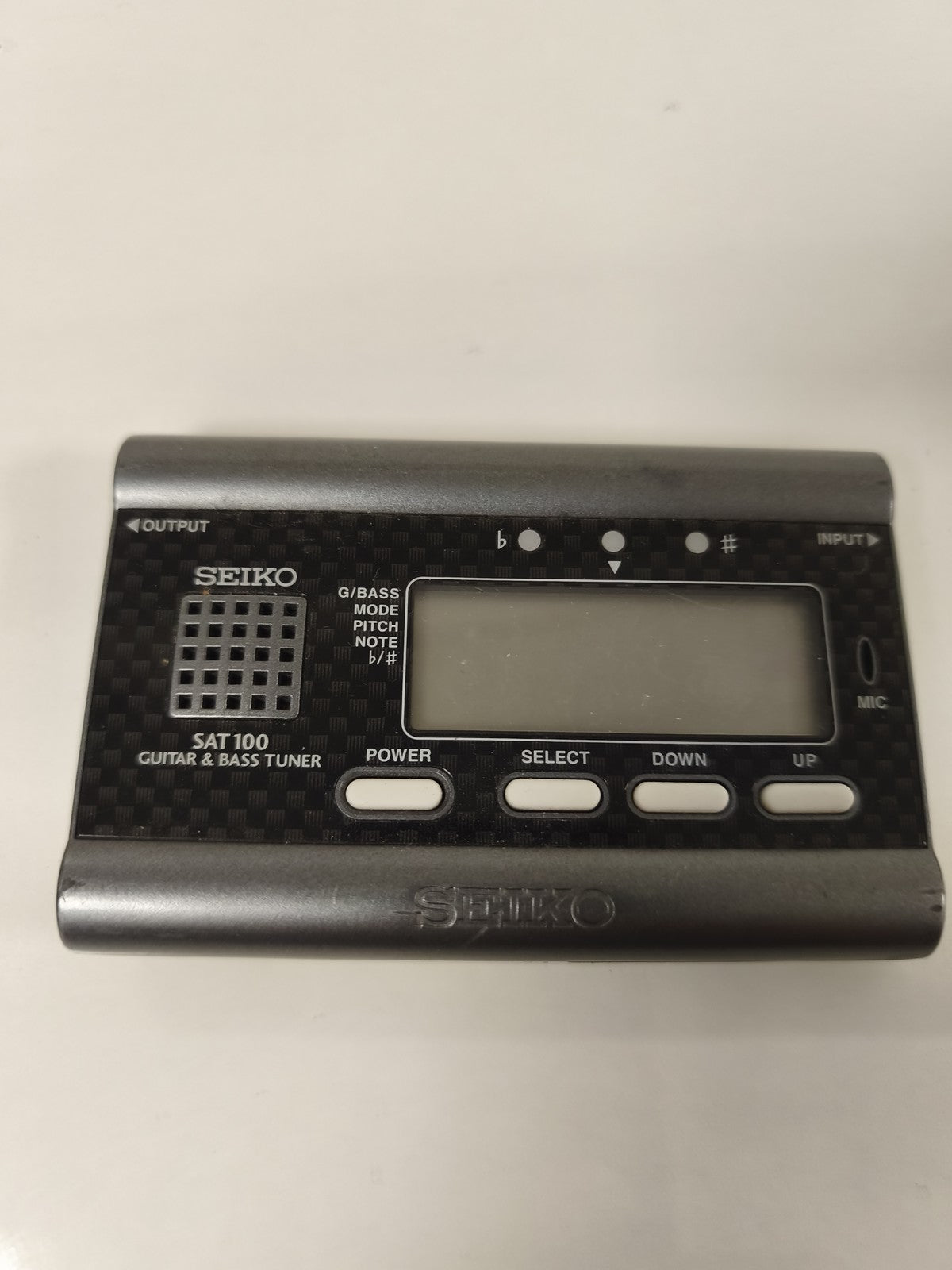 Accordeur guitare basse SEIKO SAT100 affichage digital noir et argent