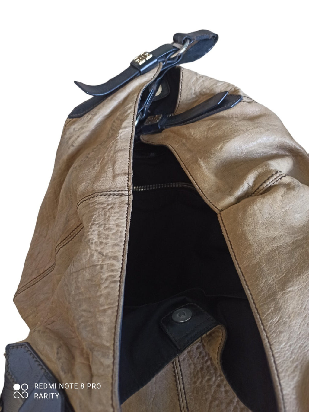 Sac à main Givenchy Paris cuir marron, anse chaîne, style élégant