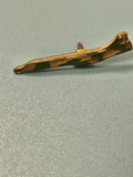 Vintage pin's avion camouflage vert doré ? Badge ancien collection (Ref 17)
