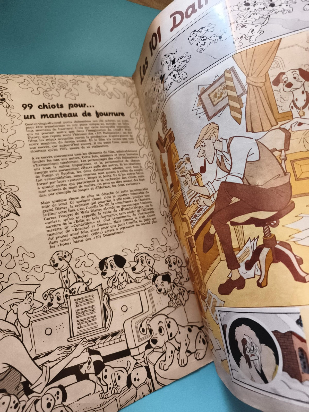 Album Panini Les 101 Dalmatiens Disney figurines incomplet couverture animée