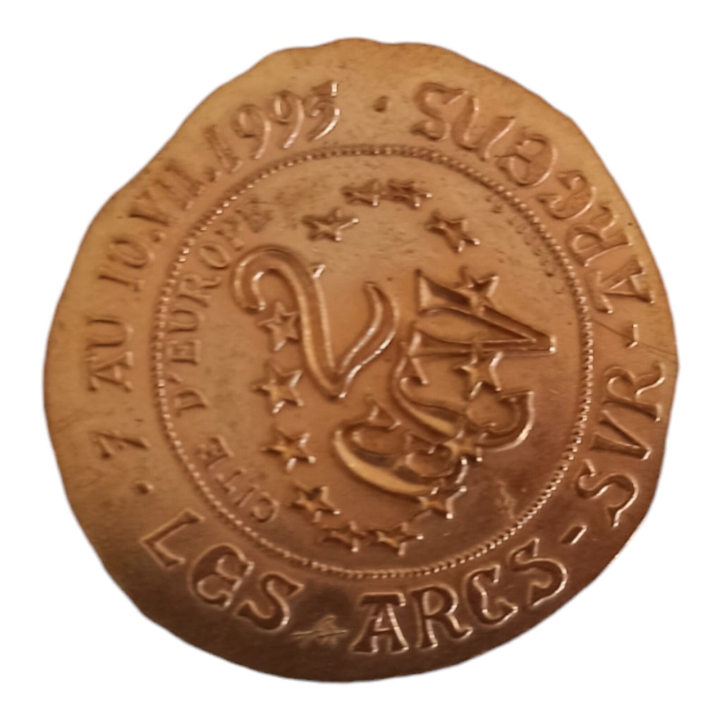 Médaille Festival Médiéval Les Arcs Var années 1990 aspect doré blason chevalier