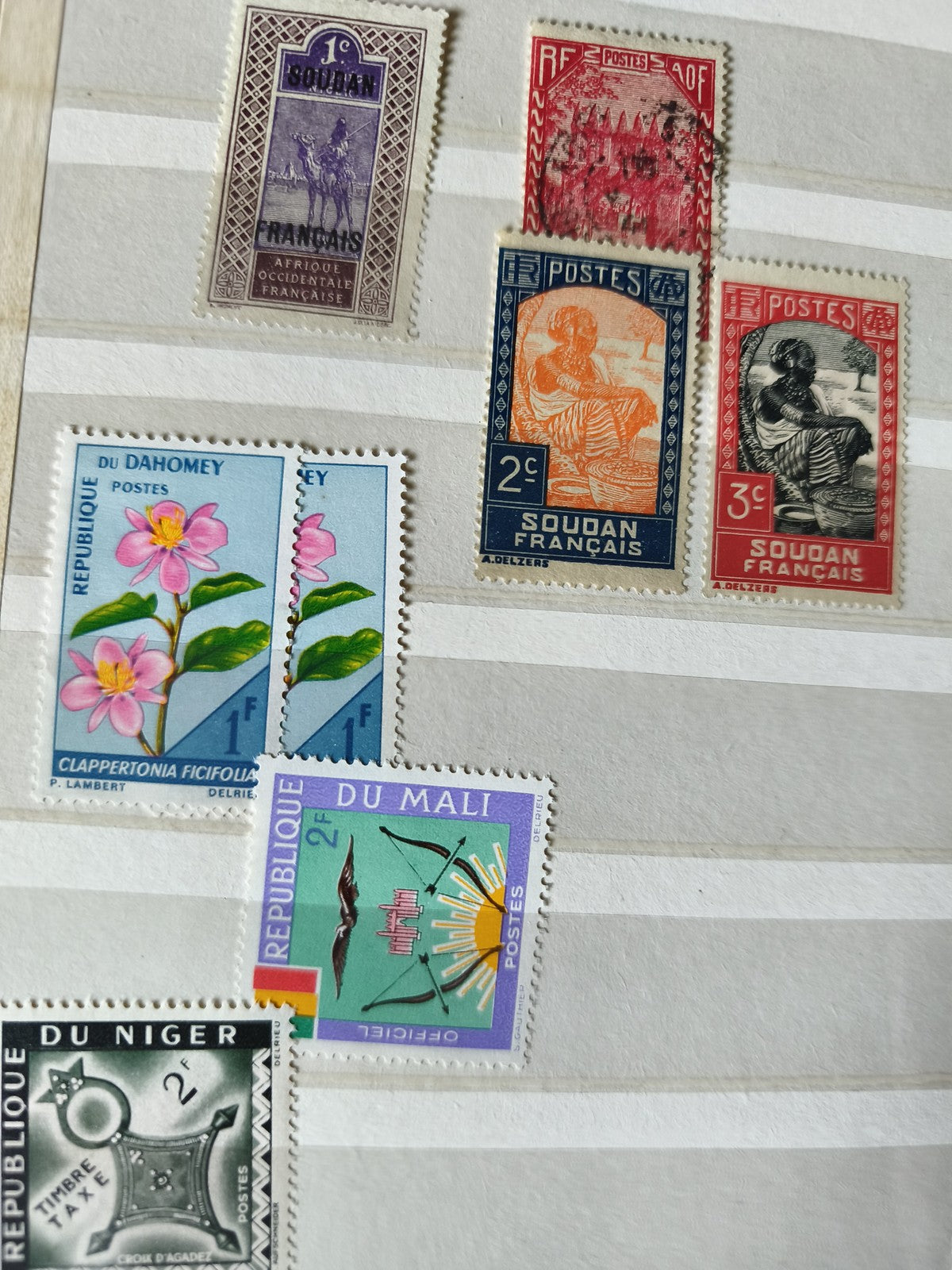 Lot anciens timbres vintage Afrique de l?Ouest à trier ? Dahomey Mali Niger Soud