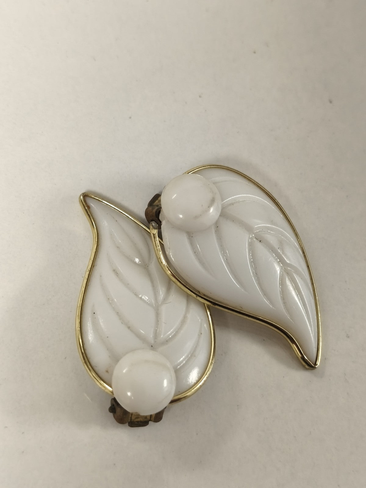 Paire de boucles d?oreilles vintage rétro ancien bijou authentique collection