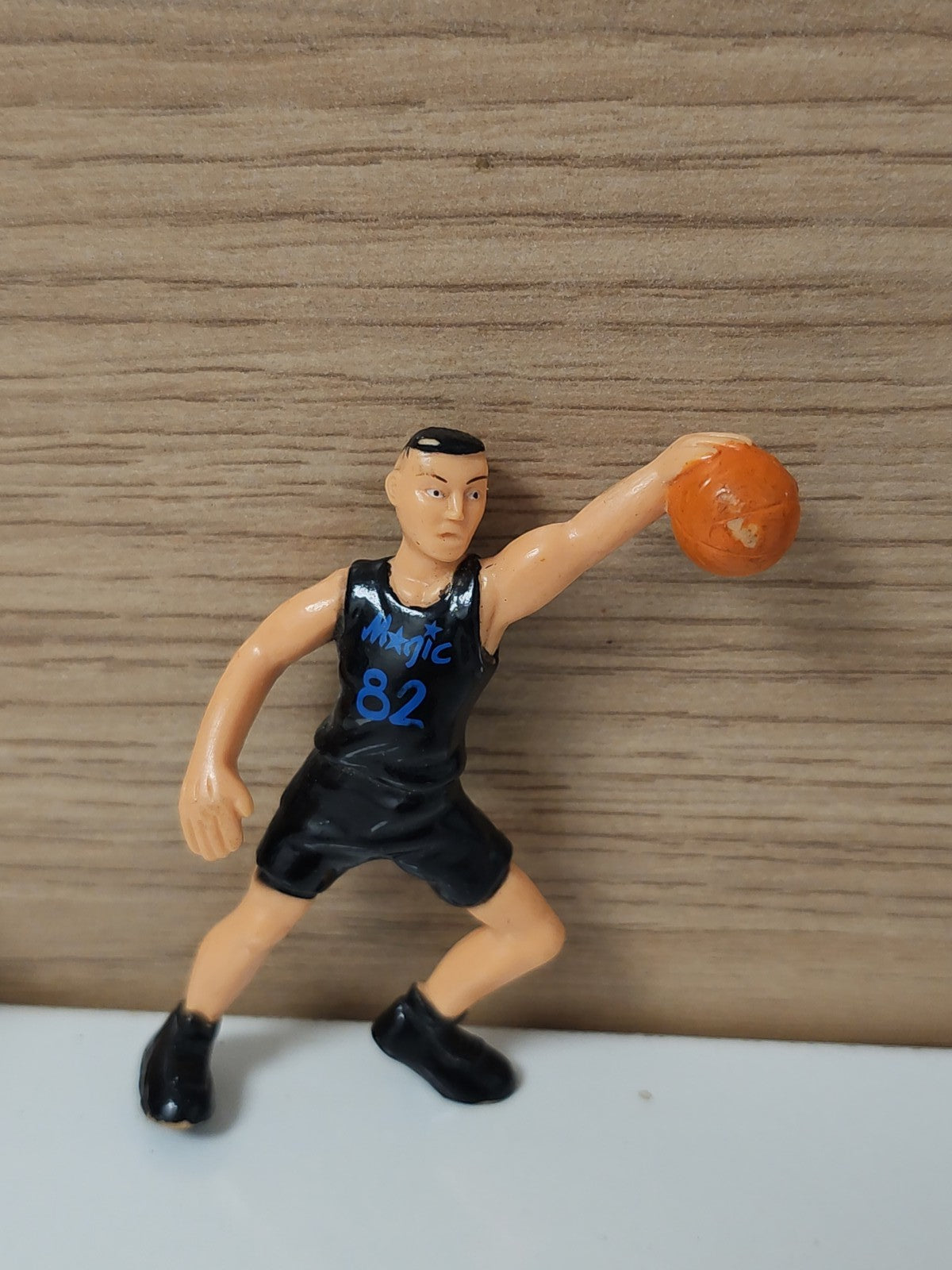 Figurine Kellogg's 1997 Basket NBA joueur miniature promotion céréales USA
