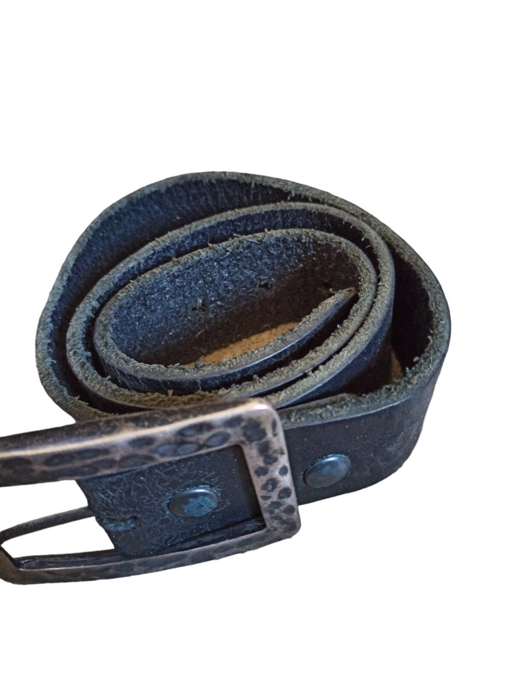 Ceinture vintage femme boucle métal aspect vieilli, cuir noir rétro