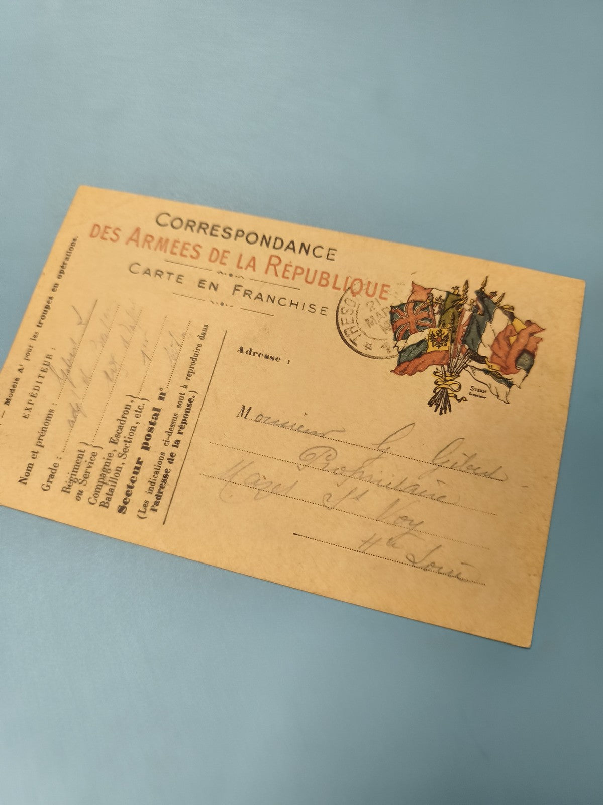 Ancienne carte postale armée française drapeaux alliés vintage militaire WW1