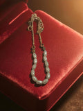 Collier vintage perles blanches, chaîne dorée rétro, bijou ancien fantaisie