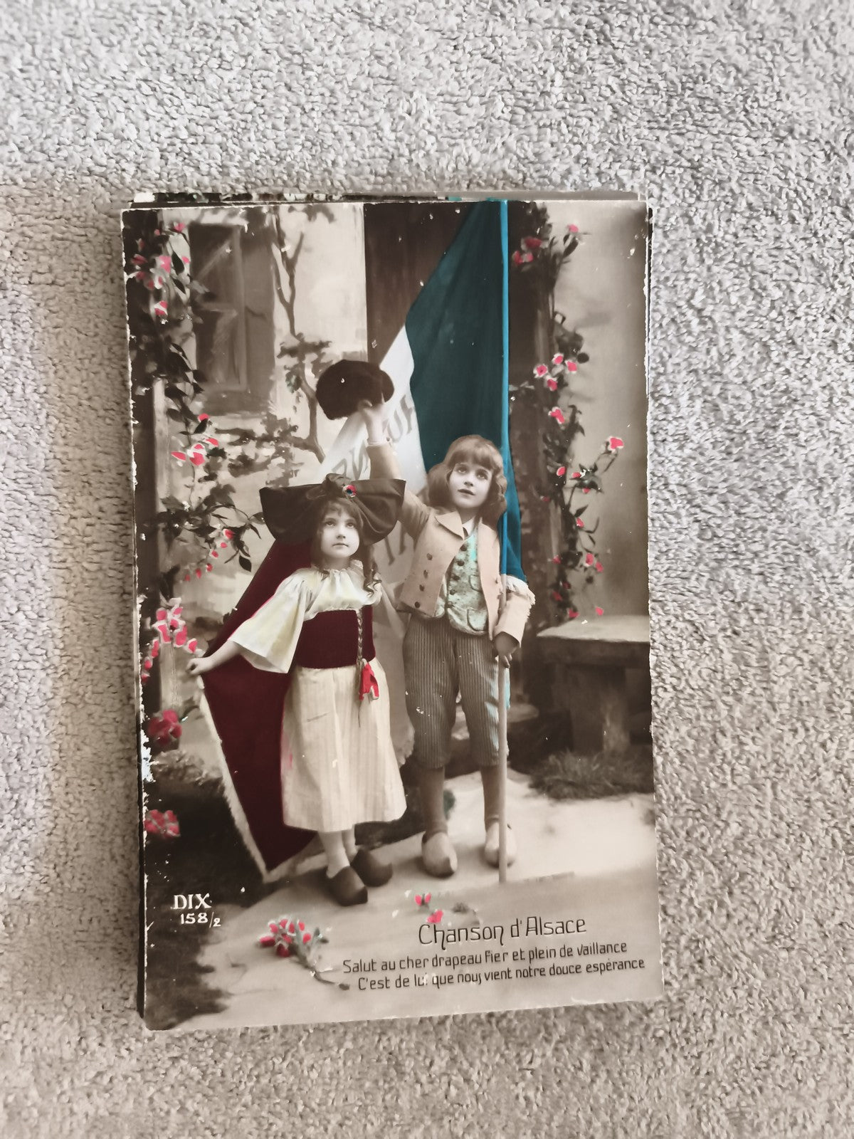 CPA illustrée enfants drapeau français Chanson d'Alsace début XXe