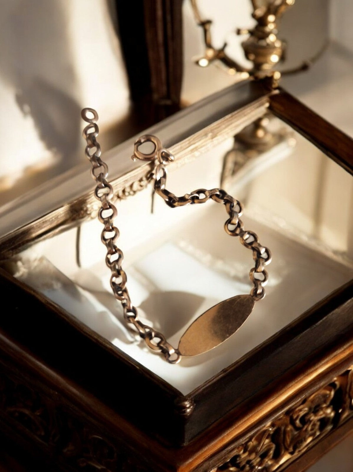 Bracelet gourmette vintage plaqué or, chaîne rétro, élégant bijou ancien