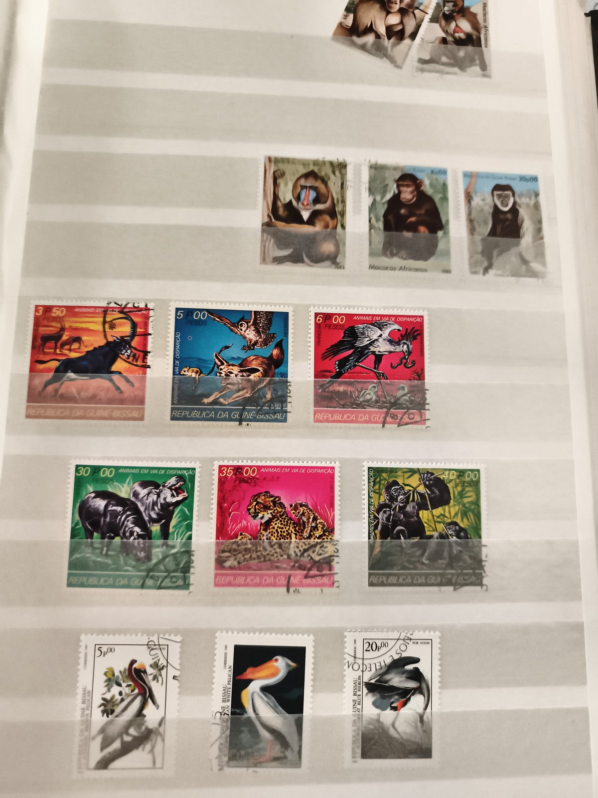 Timbres anciens animaux Guinée-Bissau Afrique série faune oblitérés vintage