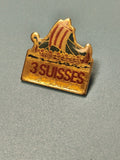 Vintage pin's 3 Suisses viking doré collection rétro ancien badge