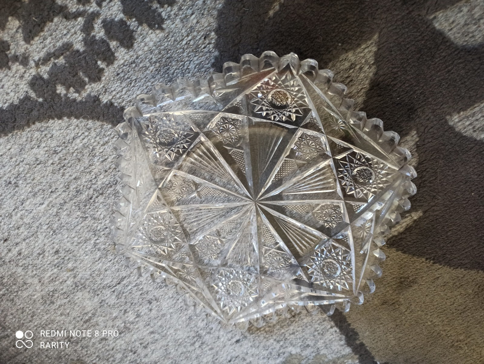 Coupe ancienne en cristal taillé lourd décor étoilé 16 cm centre de table