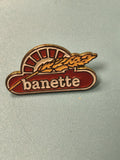 Vintage pin's Banette boulangerie épi de blé émaillé rouge jaune collection
