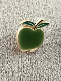 Pin's vintage pomme verte émaillée, finition dorée, badge rétro (Ref 9)