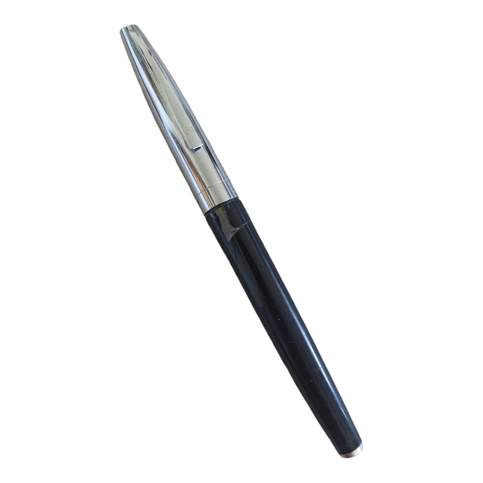 Stylo plume Everflow vintage capuchon métal finition noire