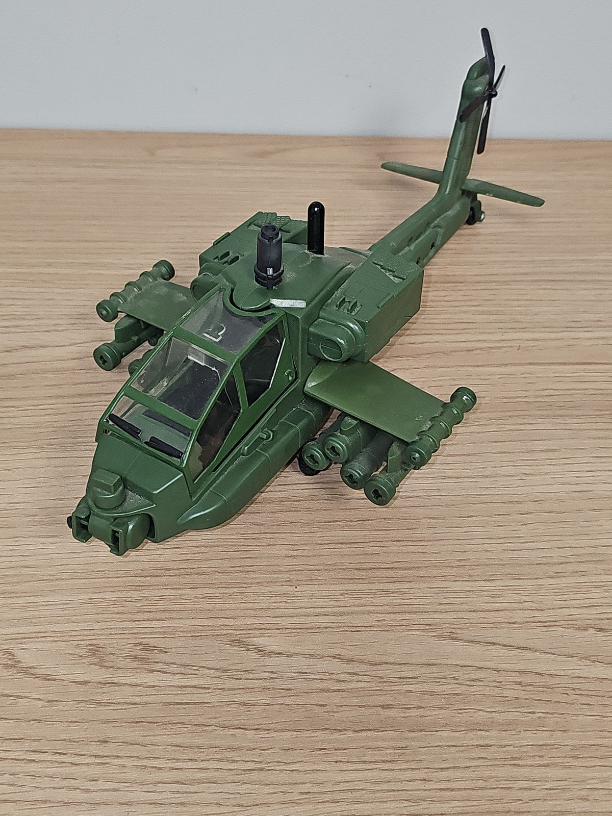Hélicoptère Apache Godzilla 1998 vintage TrendMasters ancien jouet collection ra