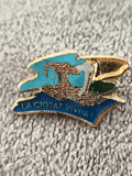 Pin's vintage émaillé La Ciotat Vivra, grue portuaire, bleu doré, badge ancien (