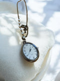 Collier rétro ancien fantaisie, bijou vintage élégant pour collectionneur ou ama