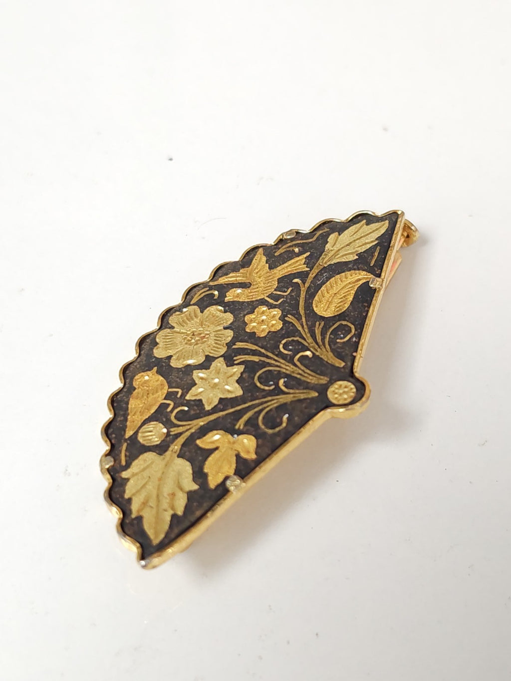 Broche ancienne émaillée vintage rétro, bijou de collection, accessoire original