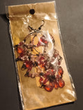 Boucles d'oreilles vintage pendantes perles rouges violettes deadstock magasin
