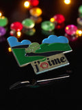 Pin's Shell vintage édition limitée, logo j'aime, paysage émaillé rétro pub