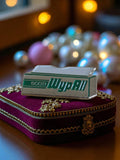 Pin's publicitaire SCOTT WypAll vintage édition limitée, logo vert, aspect métal