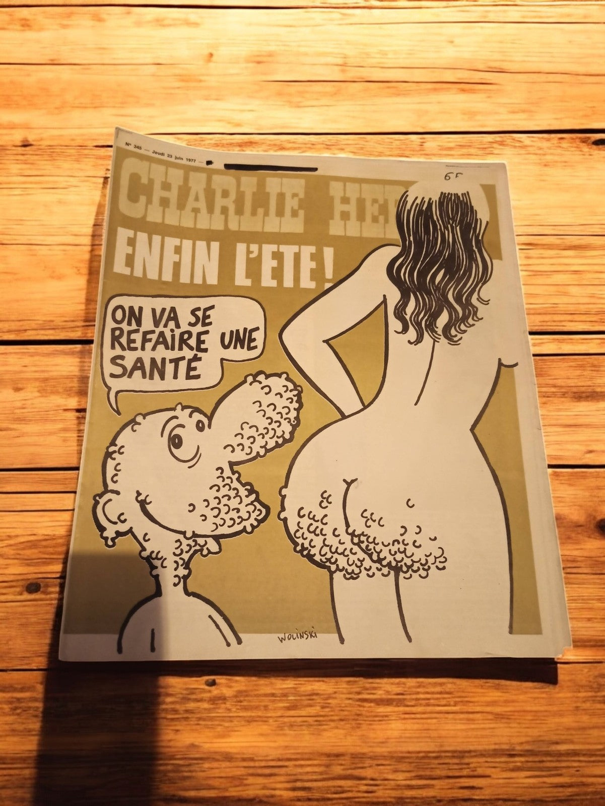 Magazine Charlie Hebdo vintage 1977 couverture Wolinski satirique années 70