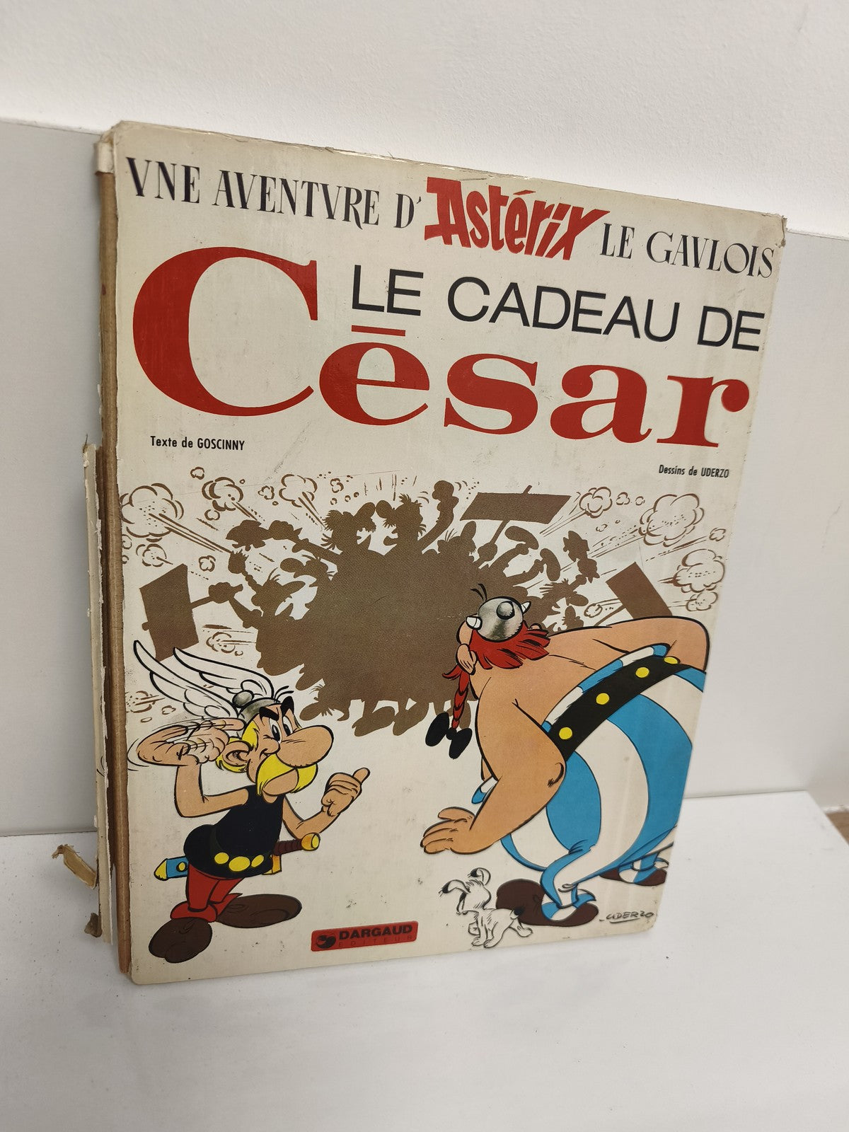 Vintage BD Astérix Le Cadeau de César 1977 ancien album collection rétro rare